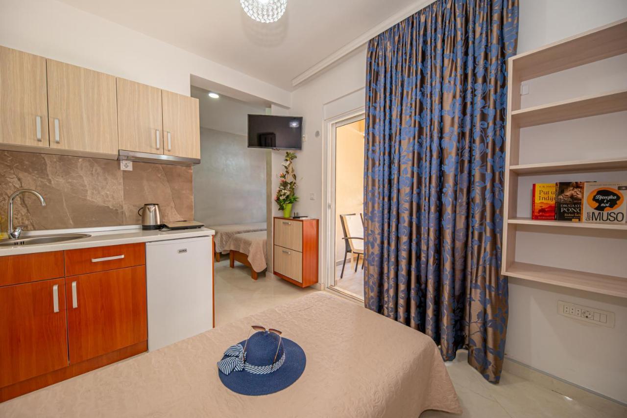 Kristal Apartmani Čanj 外观 照片